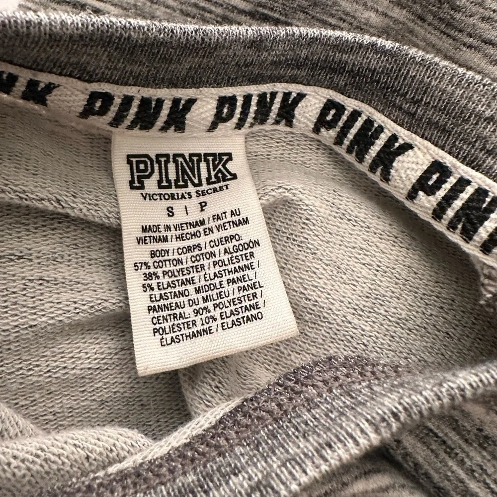 🩷 PINK Victoria's Secret Crewneck Sweatshirt - Oversized SMALL P2P - 21”